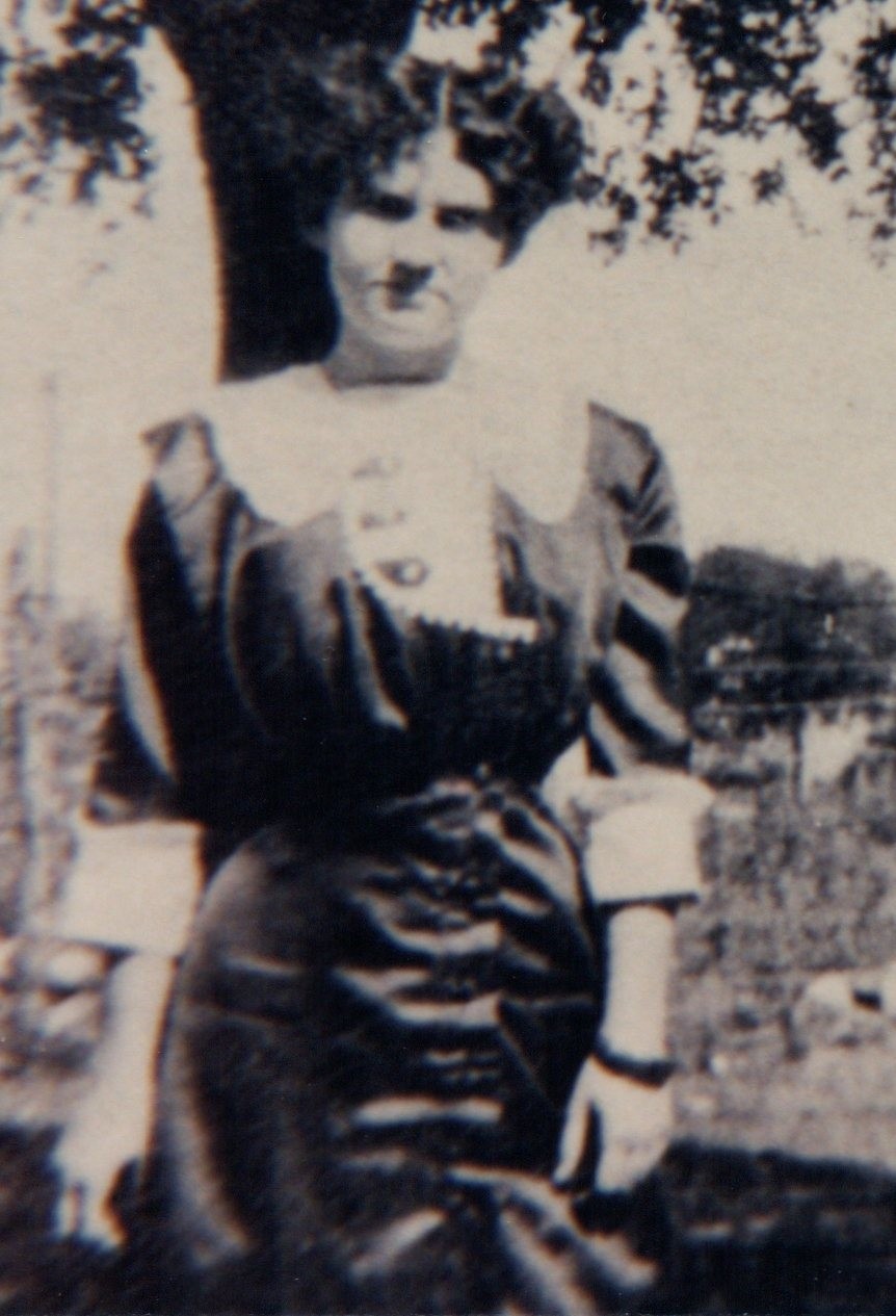 Edna Lillian Daily (1894-1971)
